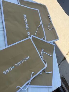 Michael Kors Tan and White Shopping Bags (Set)